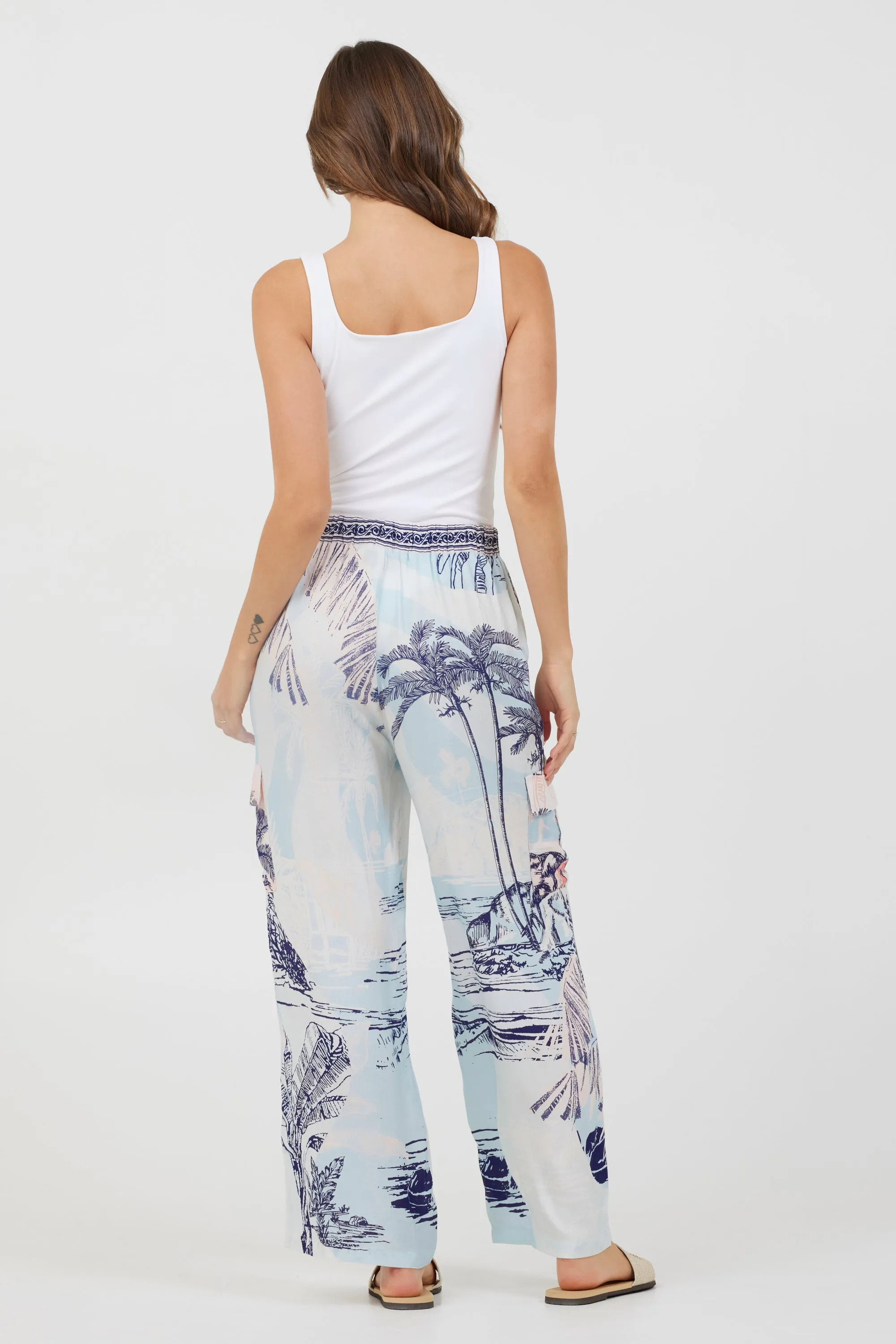 Blue & Pink Scenic Print Placement Pants