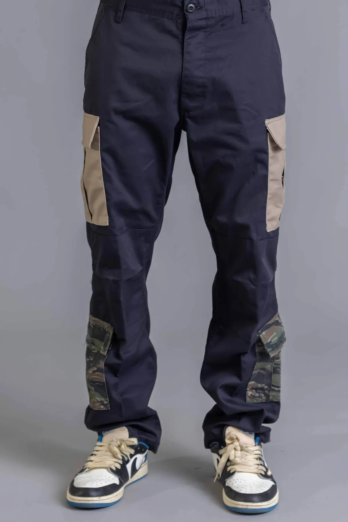 GUYS BLACK PATCHWORK SAND COMBAT PANT