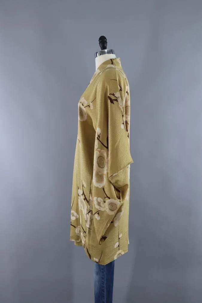 Vintage Silk Kimono Robe / Tan & White Floral
